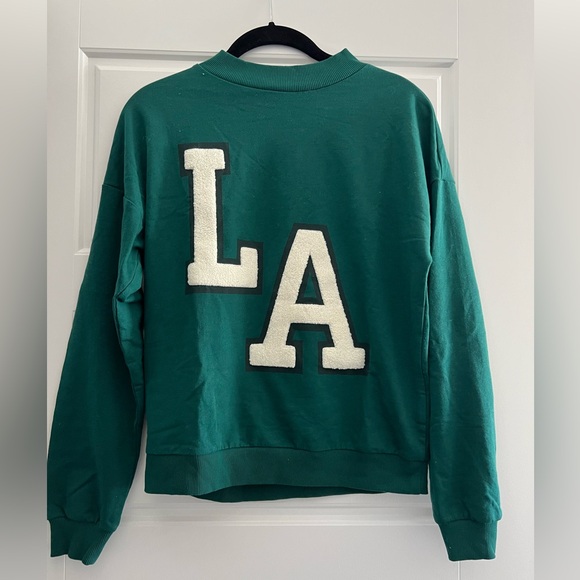 Divided Sweaters - H&M Divided Brand Sweater. Size: Small Color: Green